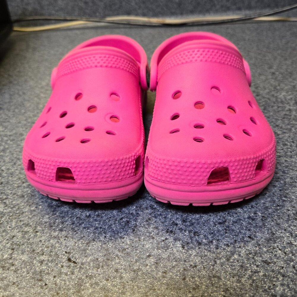 CROCS Toddler Girl Slip On Shoes BRAND NEW! 11